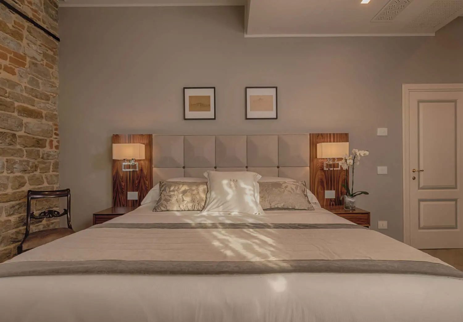 Donati Luxury Tower - Camera