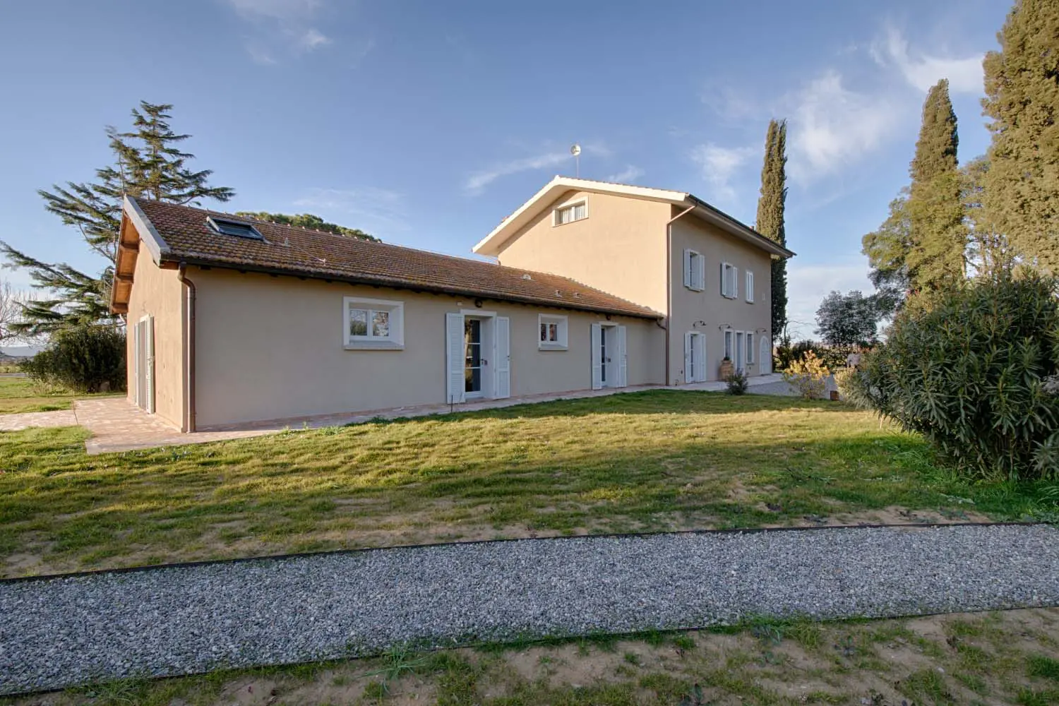 Podere 12 - Edificio